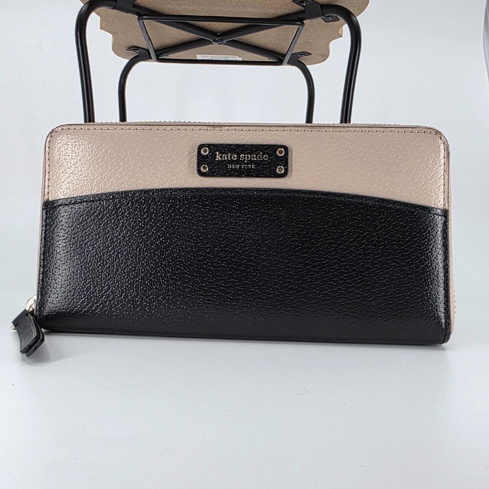 Kate Spade Bicolor Zip Around Wallet Tan Black Leather ♠️ - Picture 1 of 7